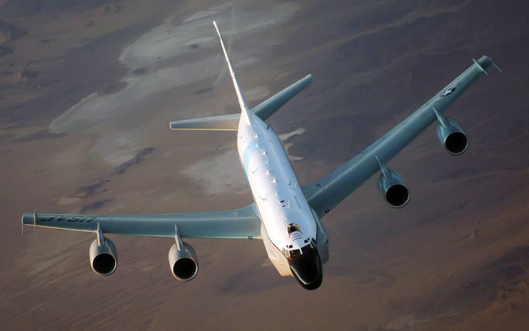 Американский самолет-разведчик RC-135 Американский самолет-разведчик RC-135