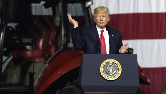 Выступление президента США Дональда Трампа в Айове. Архивное фото
