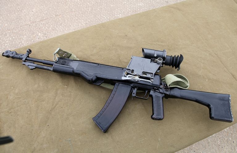 Опытный образец автомата АН-94