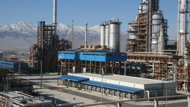 Нефтеперерабатывающий завод Нефтеперерабатывающий завод