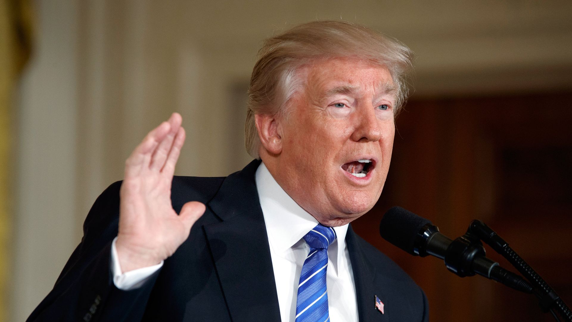 Президент США Дональд Трамп Президент США Дональд Трамп - РИА Новости, 1920, 10.04.2025