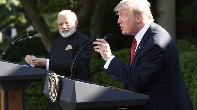 Дональд Трамп на совместной пресс-конференции с премьер-министром Индии Нарендрой Моди в Вашингтоне. 26 июня 2017 Дональд Трамп на совместной пресс-конференции с премьер-министром Индии Нарендрой Моди в Вашингтоне. 26 июня 2017
