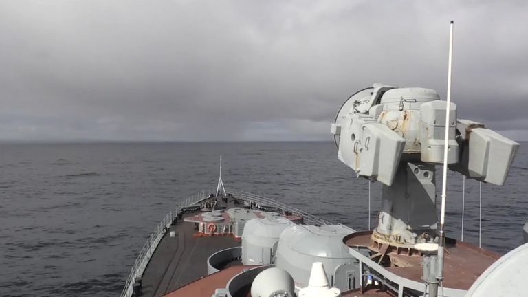Пуск баллистической ракеты Булава с подводного крейсера Юрий Долгорукий Пуск баллистической ракеты Булава с подводного крейсера Юрий Долгорукий