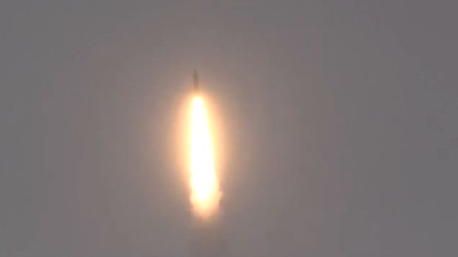 Пуск баллистической ракеты Булава с подводного крейсера Юрий Долгорукий. 26 ибня 2017 Пуск баллистической ракеты Булава с подводного крейсера Юрий Долгорукий. 26 ибня 2017