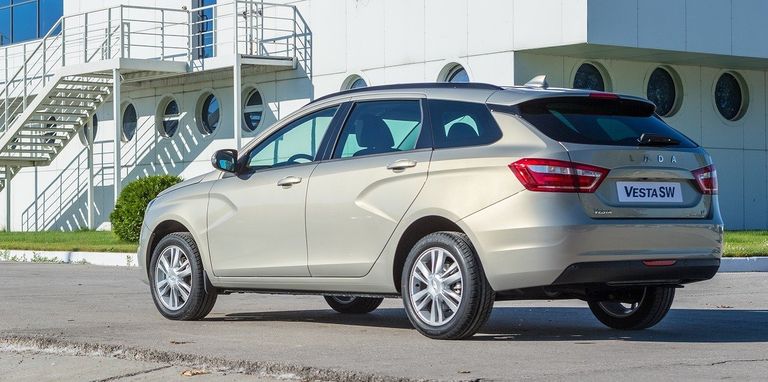 Автомобиль Lada Vesta SW