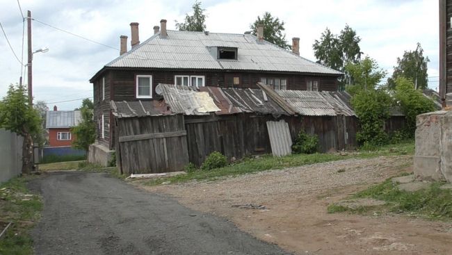 Барак на улице Чапаева в Ижевске Барак на улице Чапаева в Ижевске