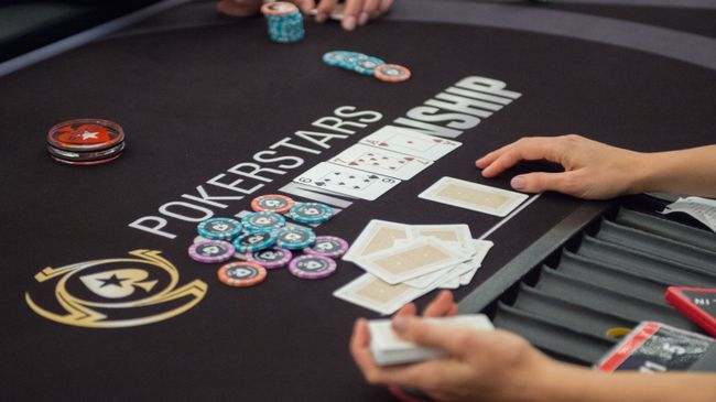 PokerStars Championship Sochi. Турнир суперхайроллеров PokerStars Championship Sochi. Турнир суперхайроллеров