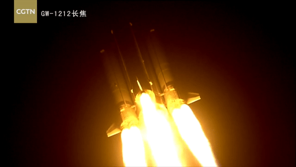 Опубликовано видео неудачного пуска китайской ракеты «Чанчжэн-5» Опубликовано видео неудачного пуска китайской ракеты «Чанчжэн-5»