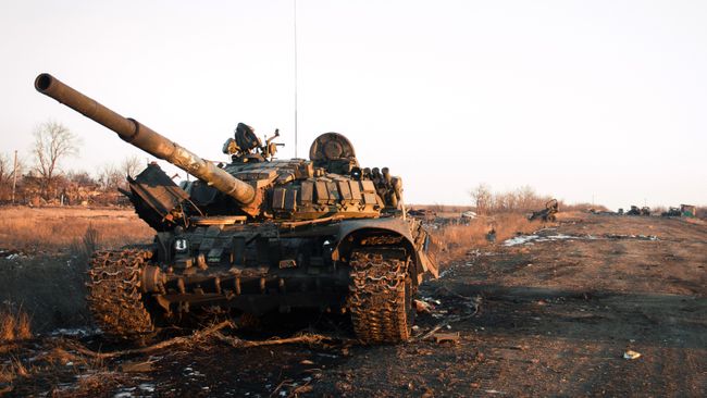 Уничтоженная украинская военная техника на Донбассе. Архивное фото Уничтоженная украинская военная техника на Донбассе. Архивное фото