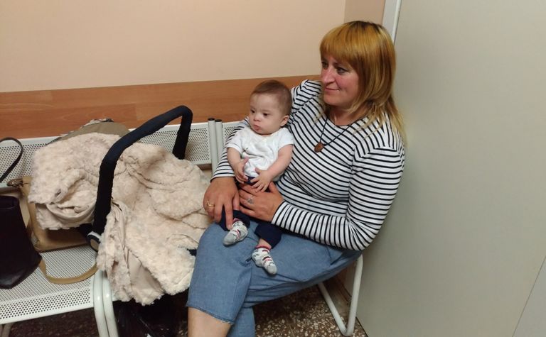 Елена с сыном, который родился благодаря предабортной консультации с психологом Елена с сыном, который родился благодаря предабортной консультации с психологом