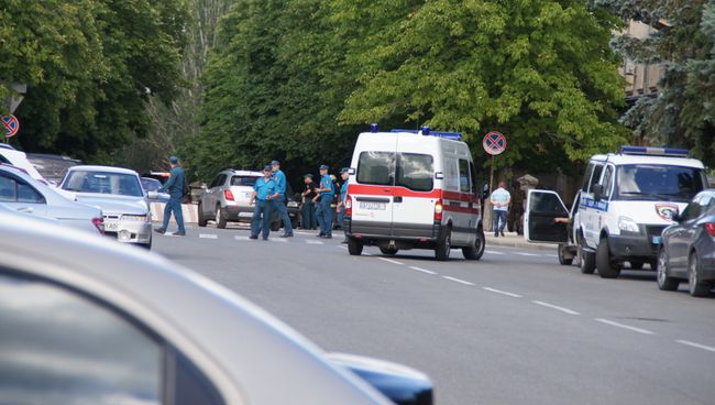 На месте взрыва в Луганске. 7 июля 2017 На месте взрыва в Луганске. 7 июля 2017