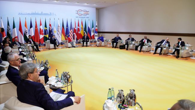 Встреча лидеров стран БРИКС в преддверии саммита Группы двадцати G20 в Гамбурге. 7 июля 2017 Встреча лидеров стран БРИКС в преддверии саммита Группы двадцати G20 в Гамбурге. 7 июля 2017
