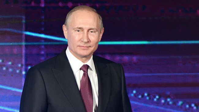 Владимир Путин на открытии Международной промышленной выставки Иннопром. 9 июля 2017