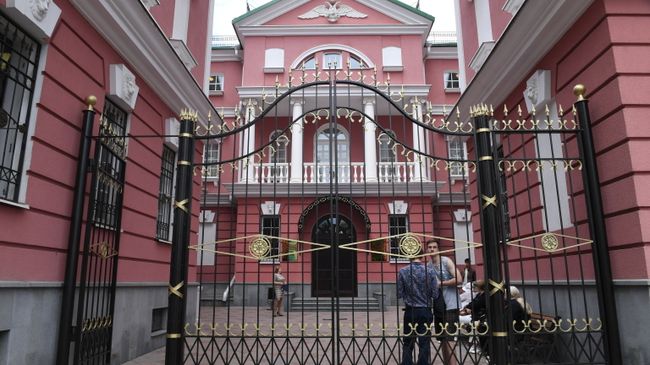 Картинная галерея Ильи Глазунова. Архивное фото Картинная галерея Ильи Глазунова. Архивное фото
