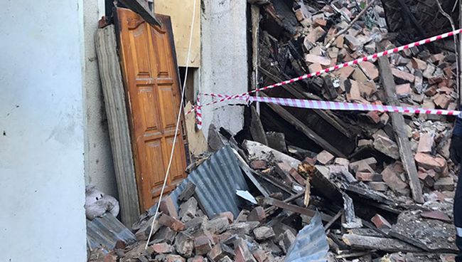 На месте обрушения жилого дома в Центральном районе Сочи. 10 июля 2017 На месте обрушения жилого дома в Центральном районе Сочи. 10 июля 2017