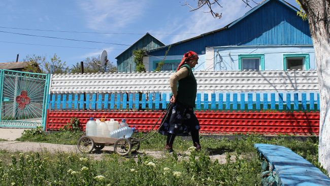 Ситуация с пресной водой в Крыму. Архивное фото Ситуация с пресной водой в Крыму. Архивное фото