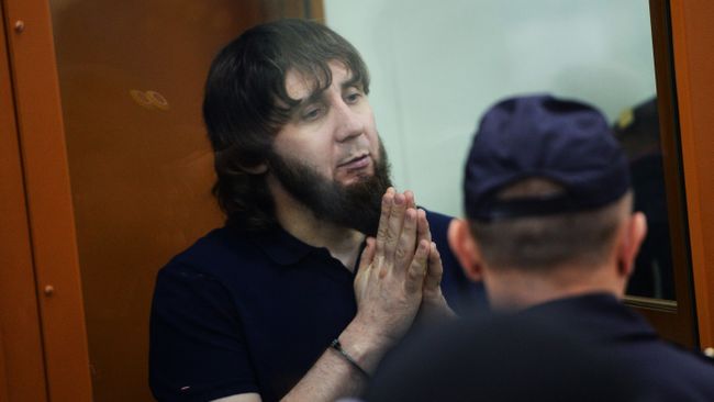 Заур Дадаев во время оглашения приговора по делу об убийстве Бориса Немцова. 13 июля 2017 Заур Дадаев во время оглашения приговора по делу об убийстве Бориса Немцова. 13 июля 2017