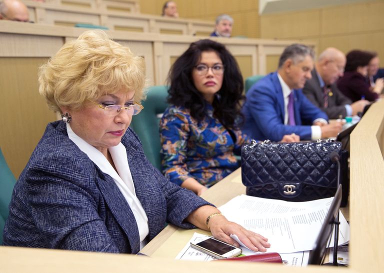 Людмила Нарусова Людмила Нарусова