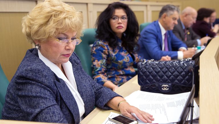 Людмила Нарусова Людмила Нарусова