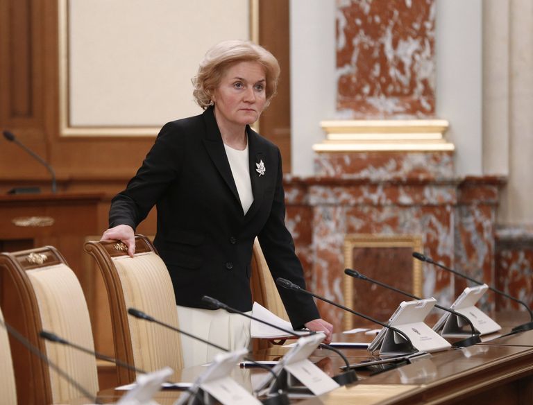 Заместитель председателя правительства РФ Ольга Голодец перед началом заседания правительства РФ Заместитель председателя правительства РФ Ольга Голодец перед началом заседания правительства РФ