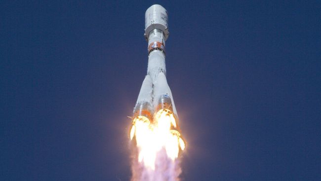 Пуск ракеты-носителя Союз-2.1а со спутниками с космодрома Байконур. Архивное фото Пуск ракеты-носителя Союз-2.1а со спутниками с космодрома Байконур. Архивное фото