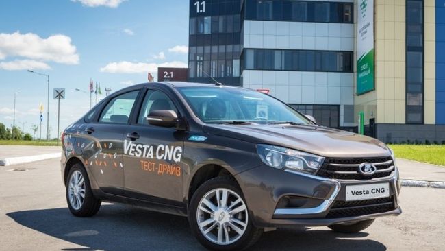 Lada Vesta CNG. Архивное фото Lada Vesta CNG. Архивное фото