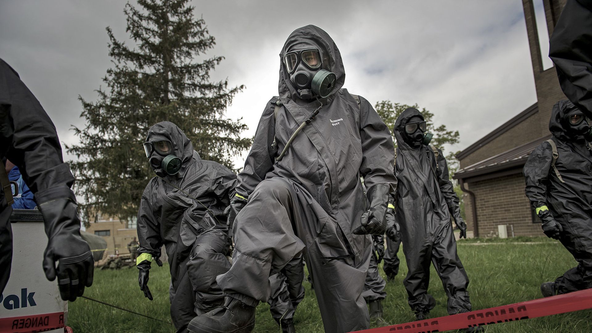 Военнослужащие химико-биологического подразделения армии США во время учений Военнослужащие химико-биологического подразделения армии США во время учений - РИА Новости, 1920, 27.05.2024