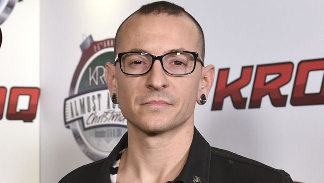 Участник американской группы Linkin Park Честер Беннингтон. Архивное фото Участник американской группы Linkin Park Честер Беннингтон. Архивное фото