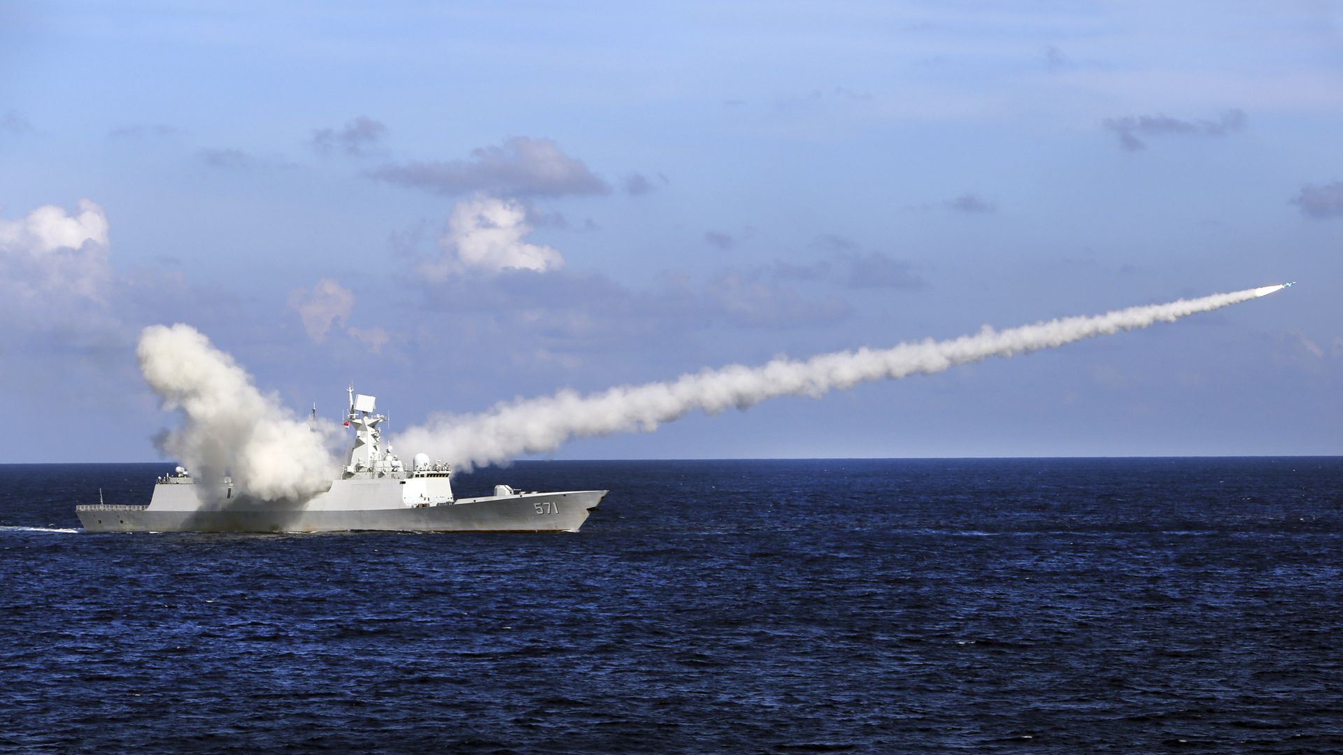 Фрегат Юньчэнь ВМС Китая во время военных учений Фрегат Юньчэнь ВМС Китая во время военных учений - РИА Новости, 1920, 17.10.2022