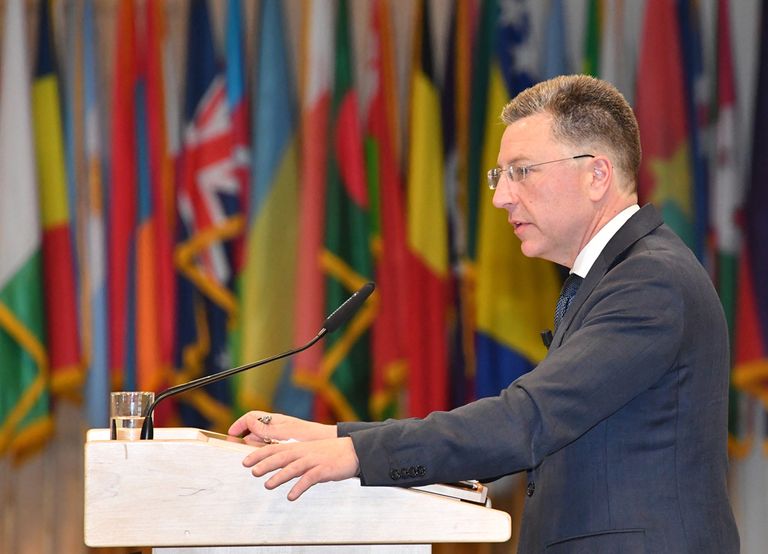 Спецпредставитель США по Украине Курт Волкер выступает на семинаре в Европейском центре иследования безопасности им.Джорджа К. Маршалла. 9 июня 2017 Спецпредставитель США по Украине Курт Волкер выступает на семинаре в Европейском центре иследования безопасности им.Джорджа К. Маршалла. 9 июня 2017