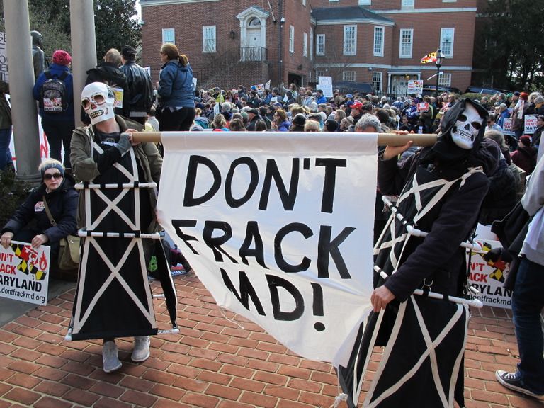 Противники добычи сланцевого газа и нефти в штате Мэриленд США