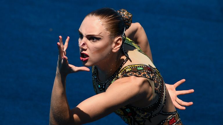 Светлана Колесниченко (Россия) выступает с произвольной программой в финале соревнований по синхронному плаванию на чемпионате мира FINA 2017 Светлана Колесниченко (Россия) выступает с произвольной программой в финале соревнований по синхронному плаванию на чемпионате мира FINA 2017