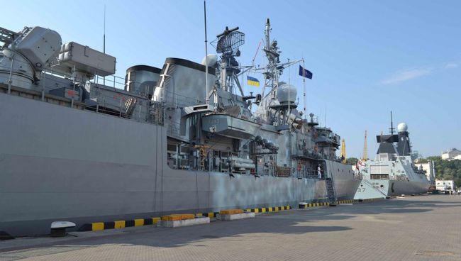 Прибывшие в порт Одессы корабли постоянной военно-морской группы НАТО DUNCAN и YILDIRІM. 24 июля 2017 Прибывшие в порт Одессы корабли постоянной военно-морской группы НАТО DUNCAN и YILDIRІM. 24 июля 2017