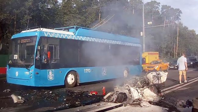 ДТП на Волоколамском шоссе в Москве ДТП на Волоколамском шоссе в Москве