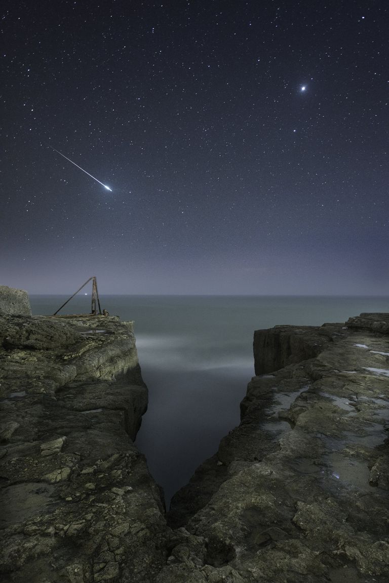 Работа фотографа Rob Bowes Shooting Star and Jupiter, вошедшая в шорт-лист Insight Astronomy Photographer of the Year 2017 Работа фотографа Rob Bowes Shooting Star and Jupiter, вошедшая в шорт-лист Insight Astronomy Photographer of the Year 2017