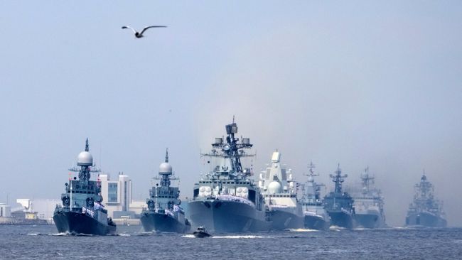Корабли ВМФ России. Архивное фото Корабли ВМФ России. Архивное фото