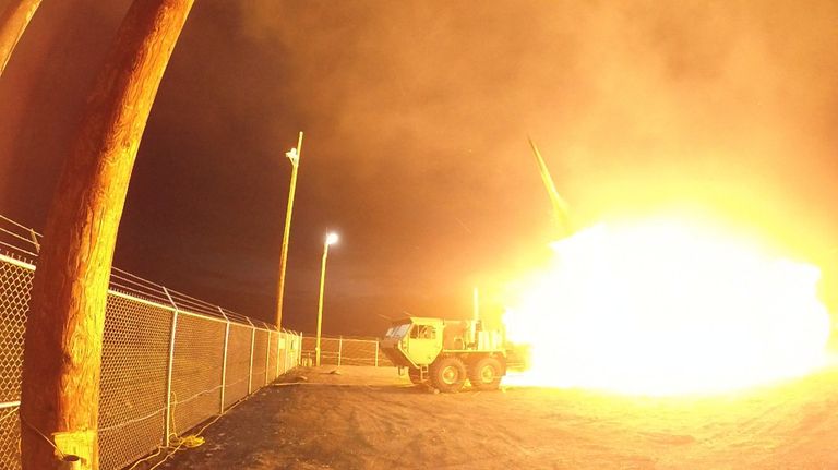 Испытание противоракетного комплекса THAAD на Аляске. 30 июля 2017 