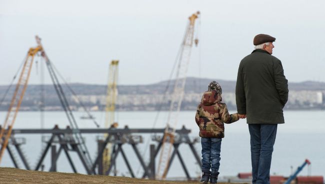 Строительство моста через Керченский пролив в Крыму