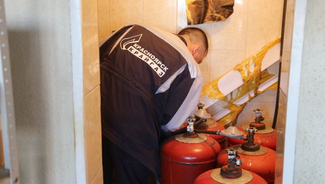 Взрыв бытового газа произошел в кафе в Красноярске. 4 августа 2017 Взрыв бытового газа произошел в кафе в Красноярске. 4 августа 2017