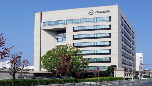 Штаб-квартира Mazda. Архивное фото Штаб-квартира Mazda. Архивное фото
