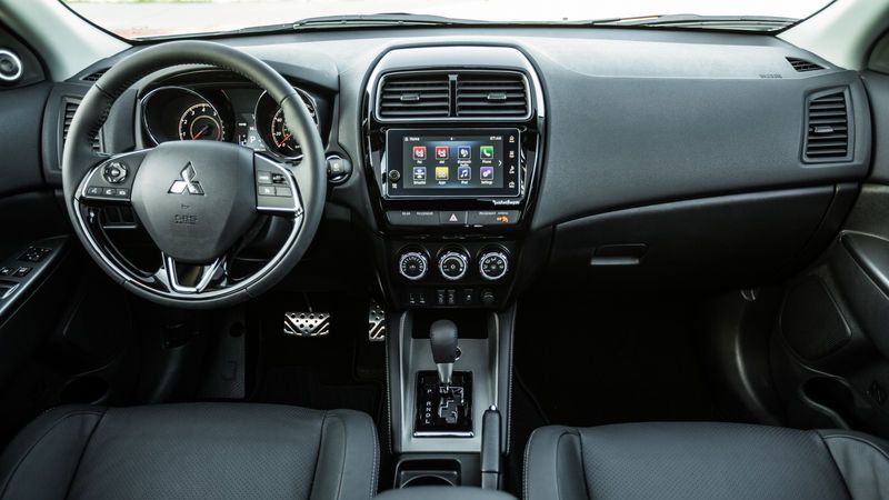 Приборная панель автомобиля Mitsubishi ASX Приборная панель автомобиля Mitsubishi ASX - РИА Новости, 1920, 10.03.2022