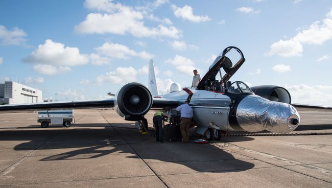 Модернизированные реактивные самолеты WB-57F. Архивное фото Модернизированные реактивные самолеты WB-57F. Архивное фото