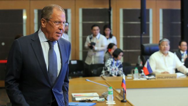 Министр иностранных дел РФ Сергей Лавров во время встречи с министрами иностранных дел стран-участниц АСЕАН. 6 августа 2017
