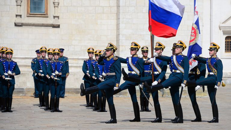 Военнослужащие Президентского полка во время развода конного караула, в рамках подготовки к фестивалю Спасская башня Военнослужащие Президентского полка во время развода конного караула, в рамках подготовки к фестивалю Спасская башня