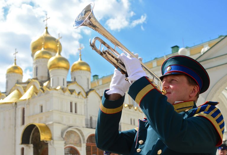 Военнослужащие Президентского полка во время развода конного караула, в рамках подготовки к фестивалю Спасская башня Военнослужащие Президентского полка во время развода конного караула, в рамках подготовки к фестивалю Спасская башня