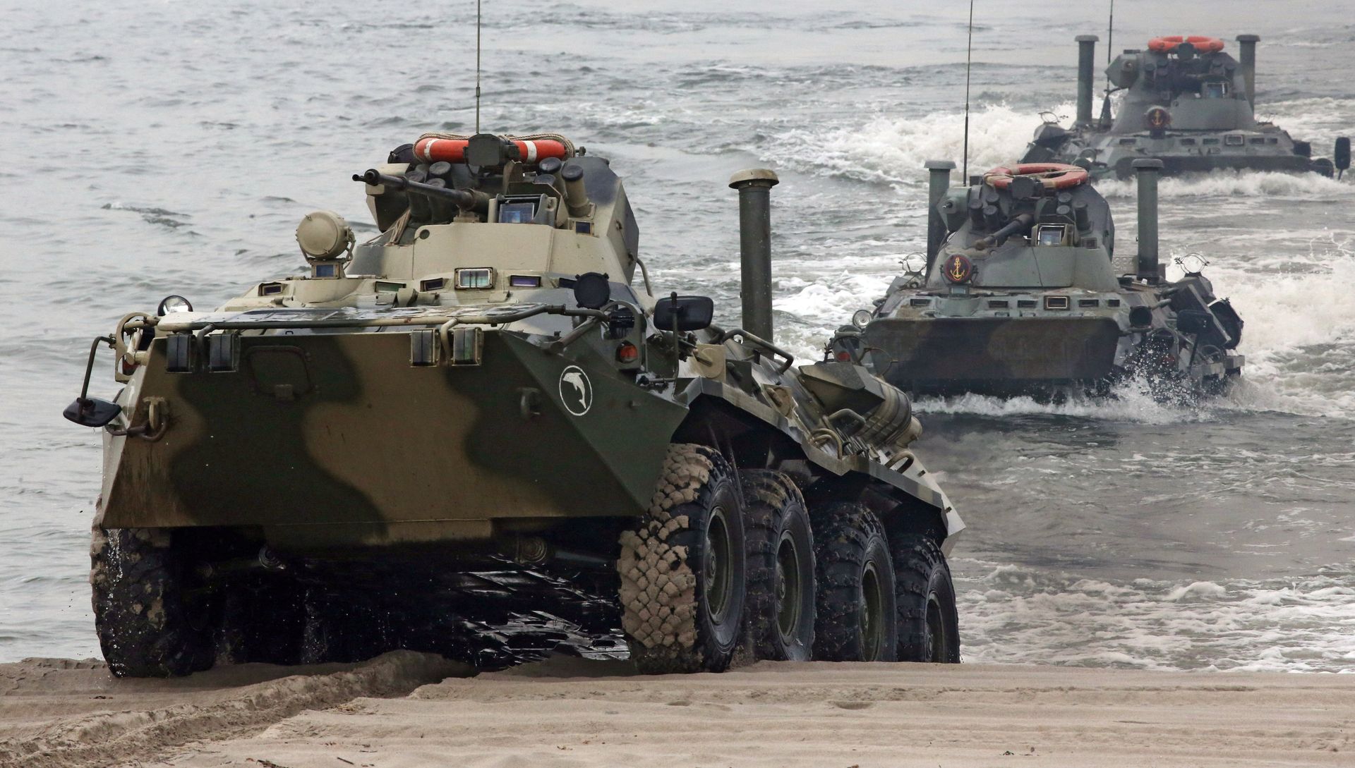 БТР-82А во время учений на полигоне Хмелевка в Калининградской области. Архивное фото БТР-82А во время учений на полигоне Хмелевка в Калининградской области. Архивное фото - РИА Новости, 1920, 21.10.2018