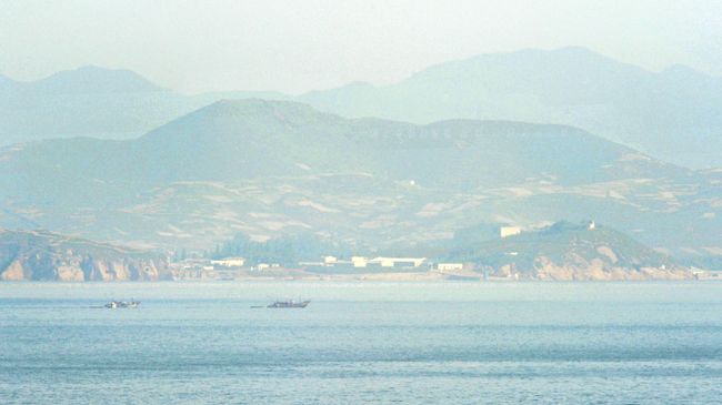 Пограничный район Северной и Южной Кореи в водах Желтого моря. Архивное фото Пограничный район Северной и Южной Кореи в водах Желтого моря. Архивное фото