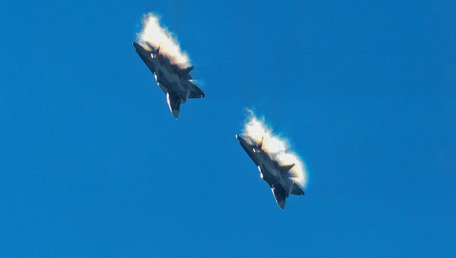 Российский многофункциональный истребитель пятого поколения Т-50. Архивное фото Российский многофункциональный истребитель пятого поколения Т-50. Архивное фото