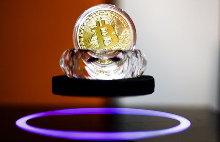 Криптовалюта биткойн Криптовалюта биткойн