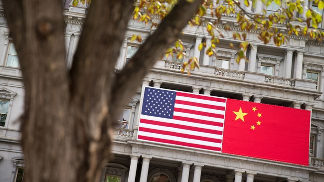 Флаги США и Китая Флаги США и Китая